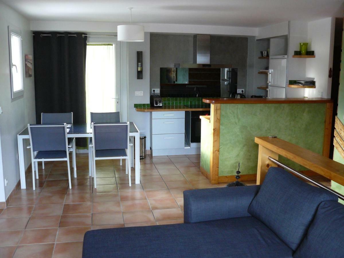 Appartement Dans Maison Entre Savines Et Embrun Crots Bagian luar foto
